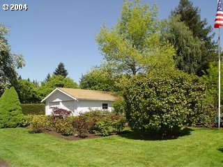 [photo of two-car garage]