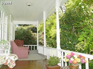 [photo of back porch]