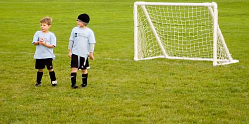 Tristan and Antonio are ostensibly playing defense, but they're really just chatting
